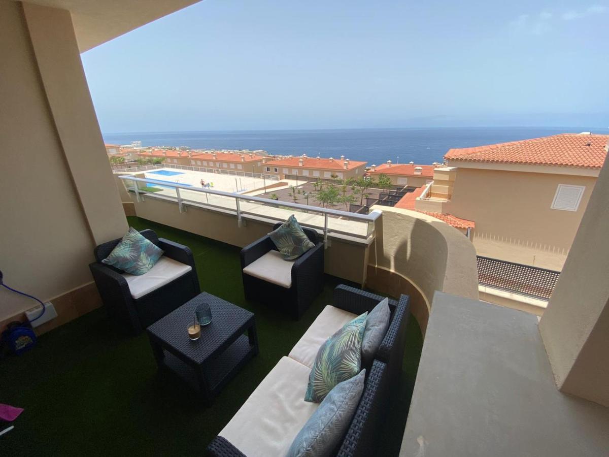Los Gigantes Ocean View Apartment ปัวร์โตเดซานตีอาโก ภายนอก รูปภาพ